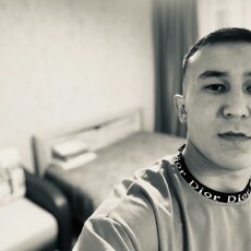 Павел, 25, Владикавказ