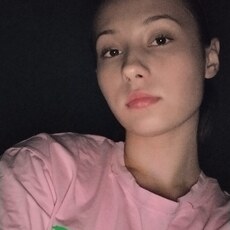 Милана, 20, Барабинск