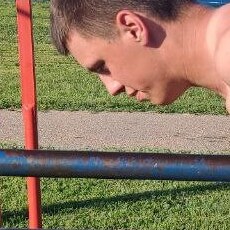 Василий, 20, Никольское