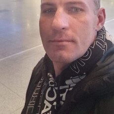 Виталий, 40, Озёры