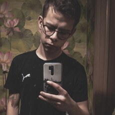 Кузьма, 21, Кременная