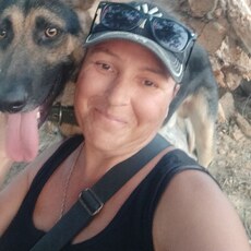 Янина, 43, Луганск