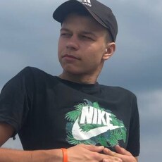 Мотя, 19, Макарьев