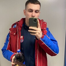 Денис, 25, Кириши