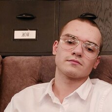 Рома, 23, Амвросиевка