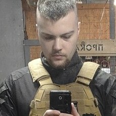 Ваня, 22, Дзержинск (ДНР)