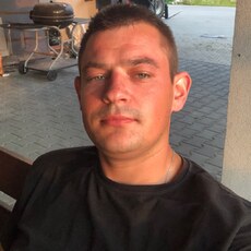 Родион, 29, Константиновск