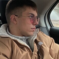 Витя, 22, Моздок