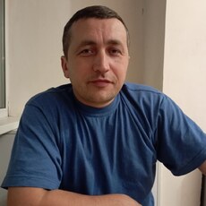 Егор, 39, Калининск