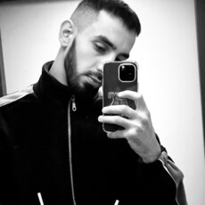 Юра, 28, Палласовка