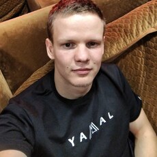 Адам, 25, Ишим