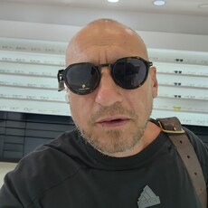 Станислав, 46, Топки