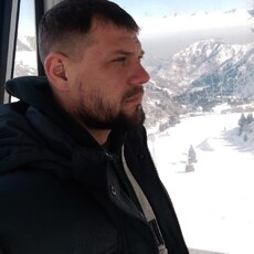 Лёня, 36, Морозовск
