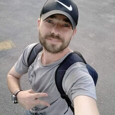Толя, 35, Красновишерск