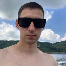 Денис, 30, Макеевка