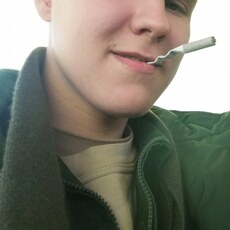 Роман, 22, Лангепас
