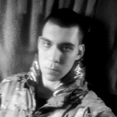 Гоша, 21, Куртамыш