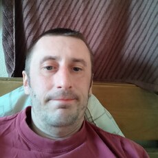 Лёня, 38, Волхов