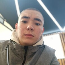 Гоша, 23, Ханты-Мансийск