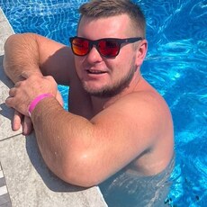 Виктор, 32, Крымск
