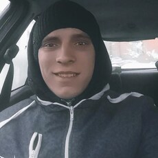 Антон, 22, Каховка