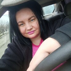 Полина, 32, Элиста