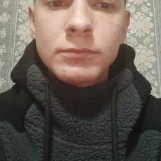 Гена, 24, Бородино