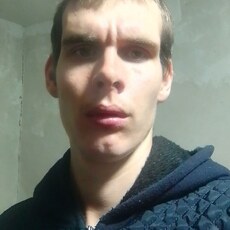 Олег, 27, Скопин