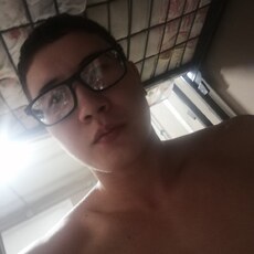 Яков, 22, Губаха