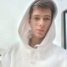 Остап, 23, Чайковский