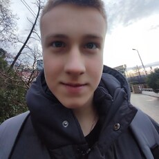 Эрик, 20, Никольское