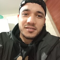Юра, 25, Миусинск