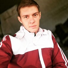 Виталя, 28, Дальнегорск
