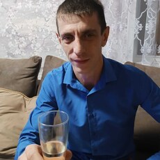 Яша, 25, Константиновск
