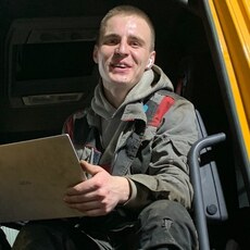 Вадим, 24, Муравленко