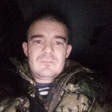 Виталя, 38, Магадан