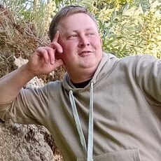 Демьян, 26, Саяногорск