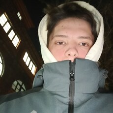 Георгий, 27, Енисейск