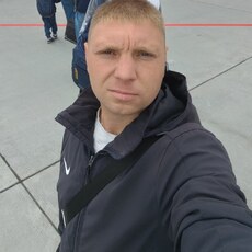 Анатолий, 34, Соледар