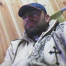 Михаил, 38, Нариманов