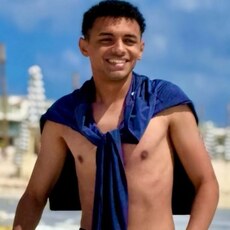 Юлиан, 21, Шимановск