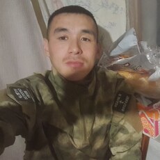 Илья, 27, Волгодонск