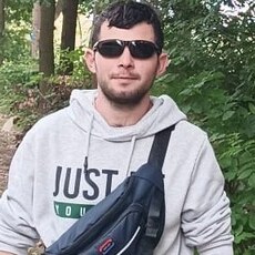 Артёмий, 27, Тольятти