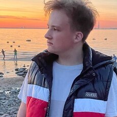 Аркадий, 20, Белая Калитва