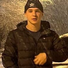 Дмитрий, 22, Льгов