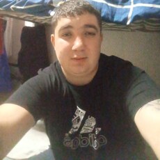 Виталий, 32, Новотроицк