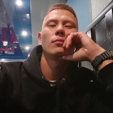 Олег, 23, Кашира