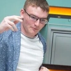 Ратмир, 21, Колтуши