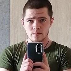 Исаак, 28, Новодвинск