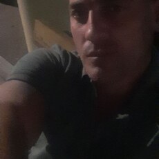 Артём, 39, Белёв